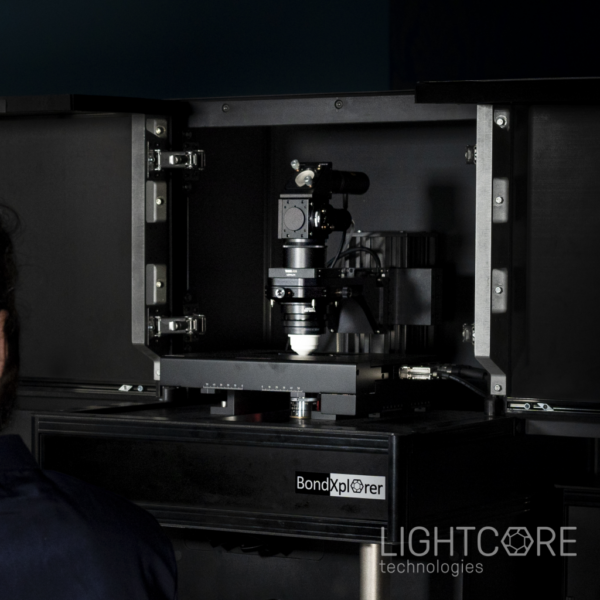 BonXplorer microscope for multiphoton, Raman, and histology imaging